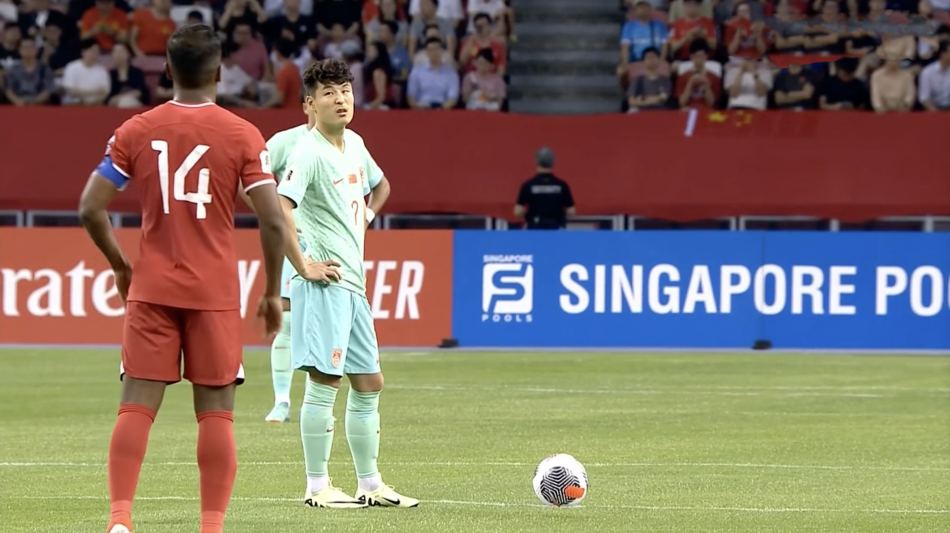 控球失误增多,造成失分频发 控球失误增多,造成失分频发