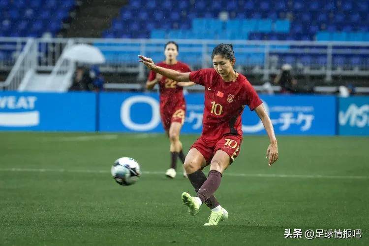 澳大利亚女足锋线直逼,多次击中对手球门 澳大利亚女足锋线直逼,多次击中对手球门