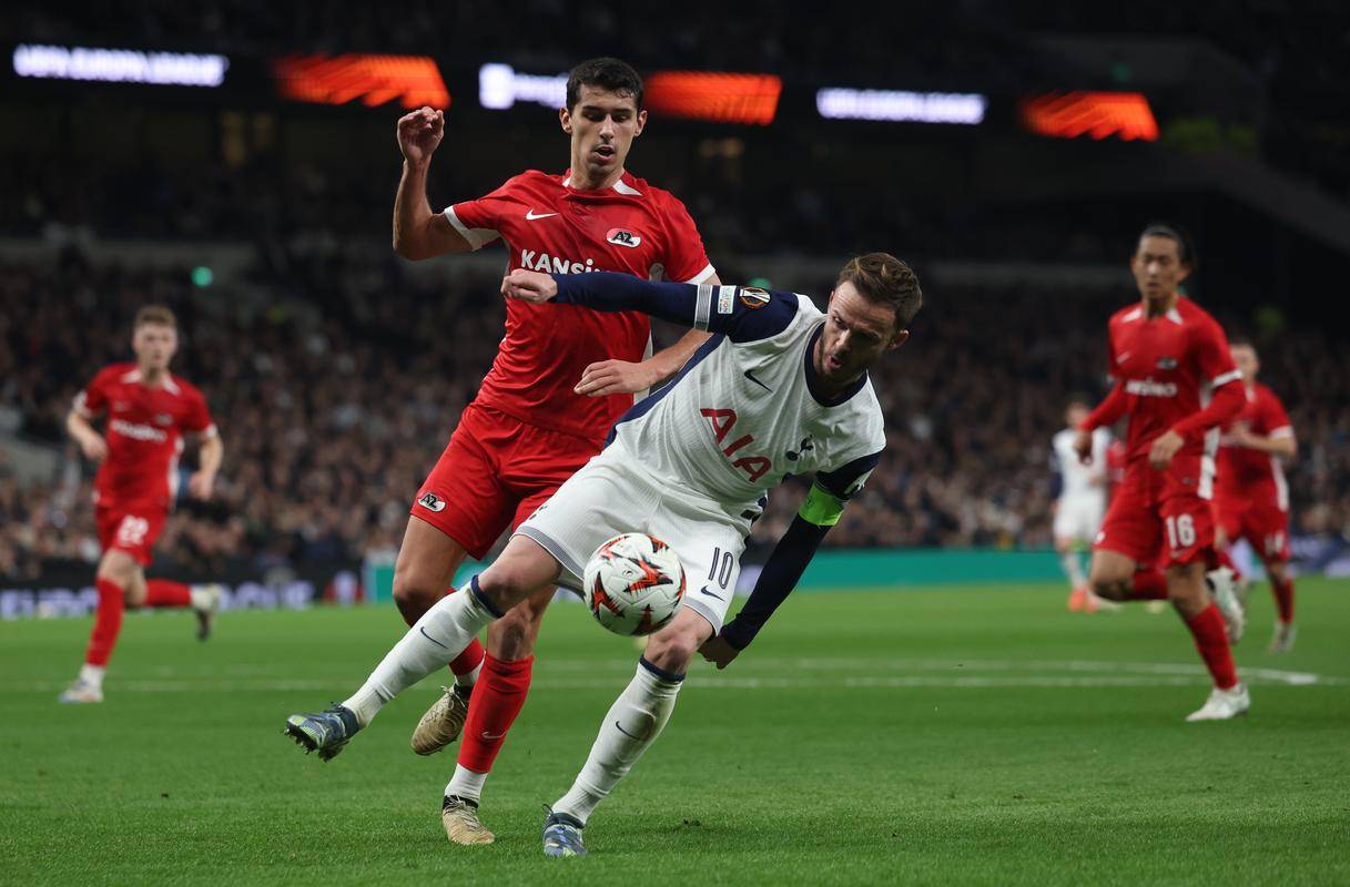 热刺中场发挥出色,战胜强敌 热刺中场发挥出色,战胜强敌