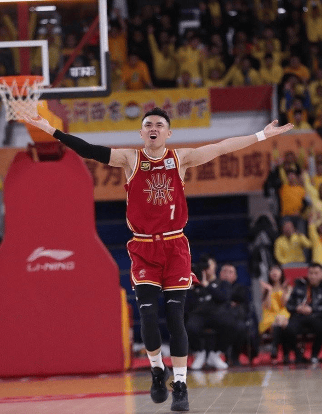 山西男篮主场获胜,取得本赛季CBA三连胜 山西男篮主场获胜,取得本赛季CBA三连胜