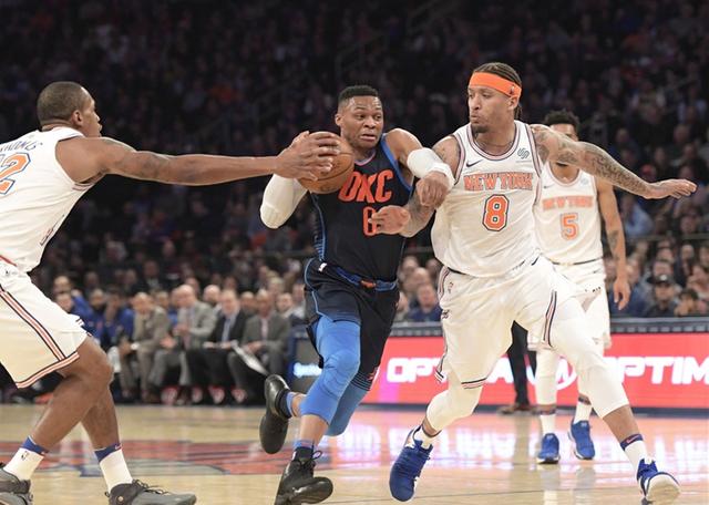 中国队鏖战英格兰队，波尔带队取胜